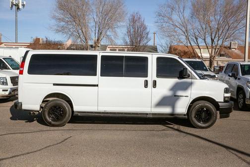 2022 Chevrolet Express 3500 RWD 3500 Extended Wheelbase LS