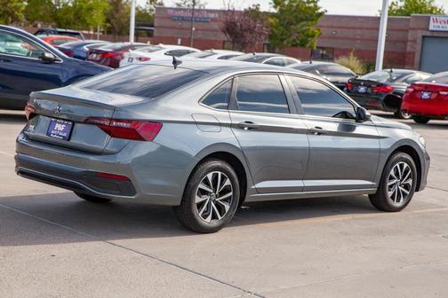 2022 Volkswagen Jetta 1.5T S