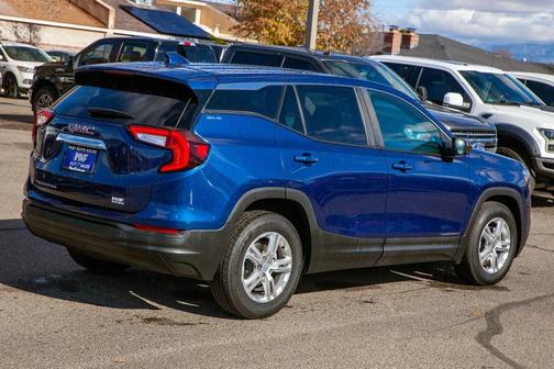 2022 GMC Terrain SLE