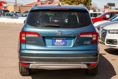 2019 Honda Pilot Touring 8-Passenger