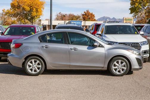 2011 Mazda Mazda3 i Touring