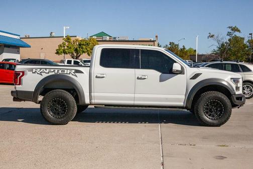 2017 Ford F-150 Raptor