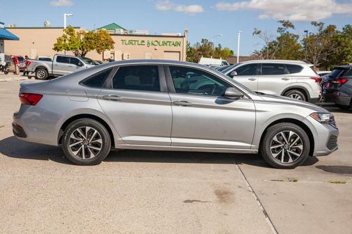 2022 Volkswagen Jetta 1.5T S