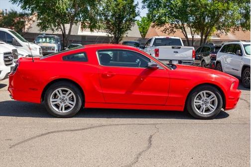2013 Ford Mustang V6