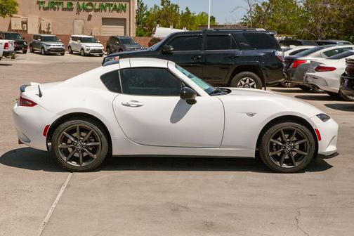 Arctic White 2017 Mazda MX-5 Miata RF Club