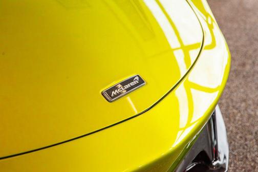 2023 McLaren Artura Vision