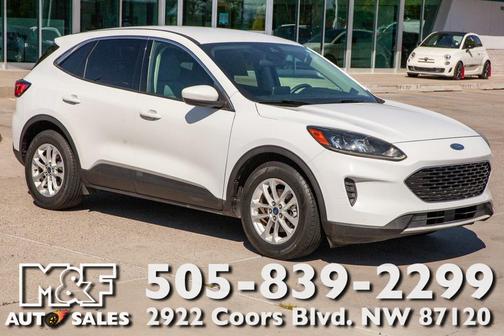 2020 Ford Escape SE