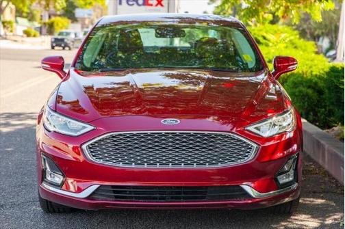 2019 Ford Fusion Energi Titanium