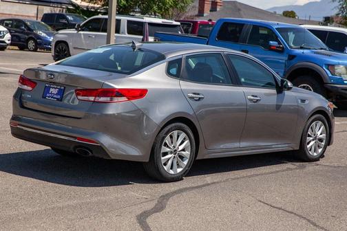 2018 Kia Optima LX