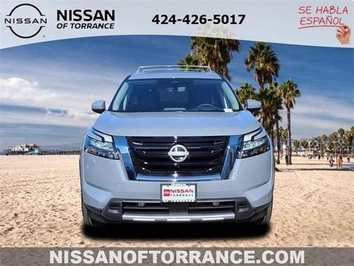 2025 Nissan Pathfinder Platinum
