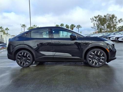 2026 Nissan Leaf PLAT+