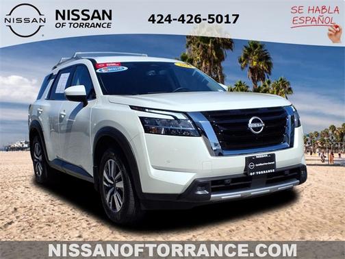 2024 Nissan Pathfinder SL
