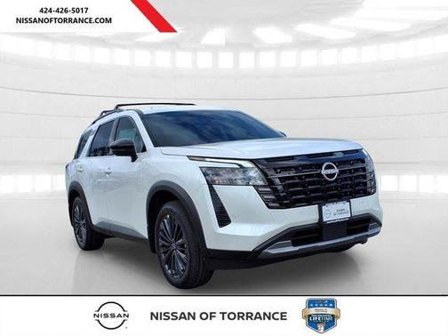 Everest White P 2026 Nissan Pathfinder SL