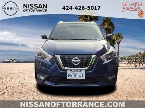 2020 Nissan Kicks SR