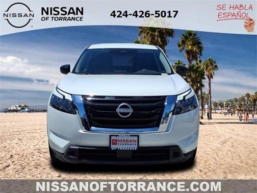 2025 Nissan Pathfinder S