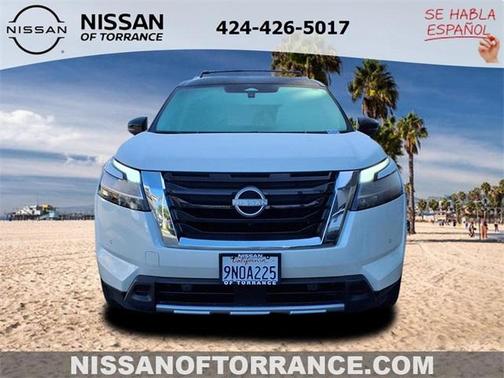 2024 Nissan Pathfinder Platinum
