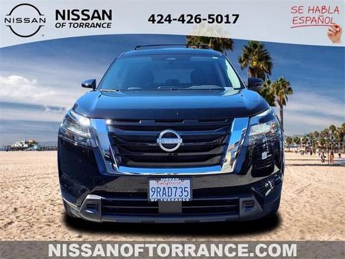 2024 Nissan Pathfinder SV