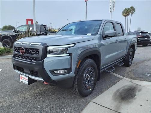 2025 Nissan Frontier PRO-X