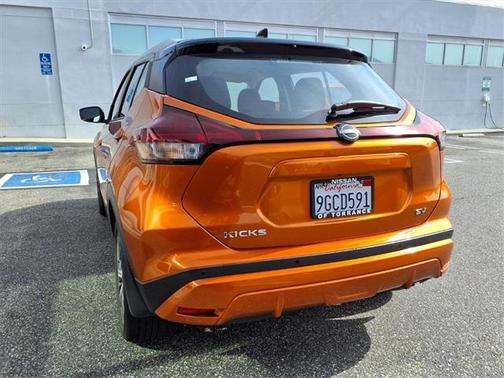 2023 Nissan Kicks SV