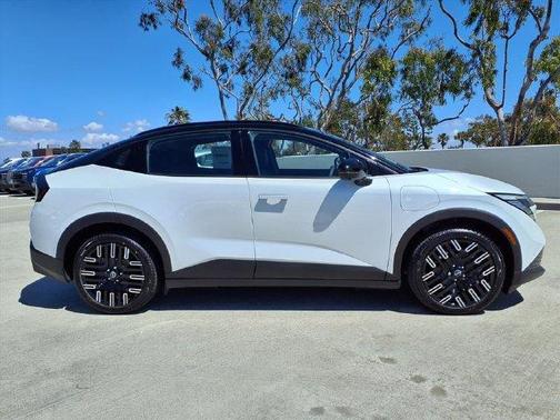 White / Black 2026 Nissan Leaf PLATINUM+