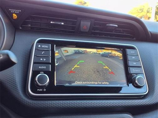 2025 Nissan Kicks Play S