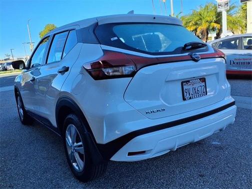 2025 Nissan Kicks Play S