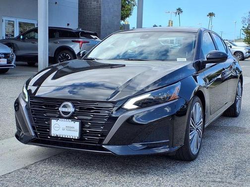Black 2026 Nissan Altima 2.5 SV
