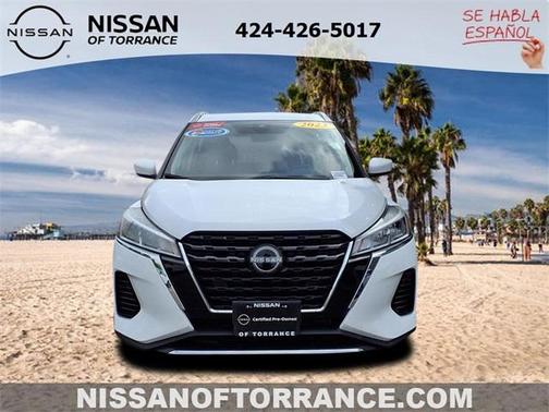 2023 Nissan Kicks SV