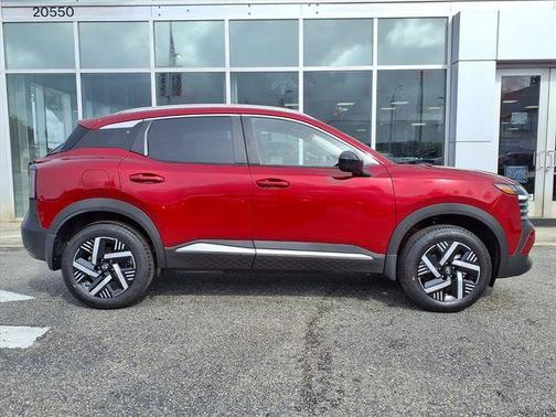 Scarlet Ember T 2026 Nissan Kicks SV