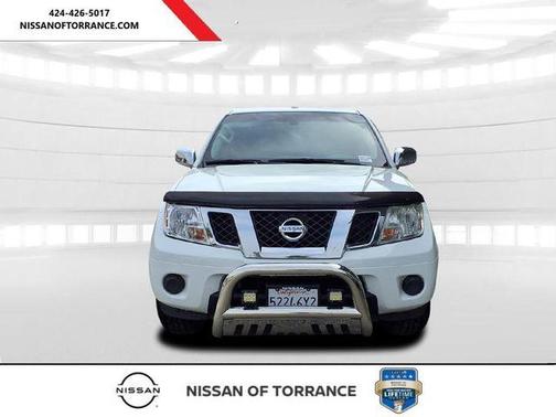Glacier White 2018 Nissan Frontier SV