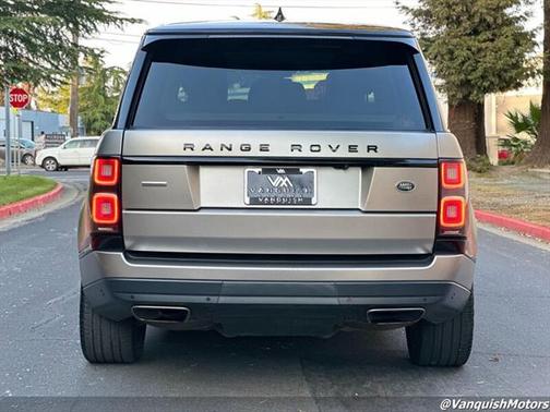 2019 Land Rover Range Rover Supercharged LWB * TVs IN HEAD RESTS *