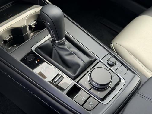 Snowflake White Pearl 2026 Mazda CX-30 Preferred