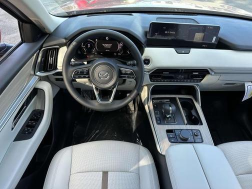 2025 Mazda CX-90 Premium Plus