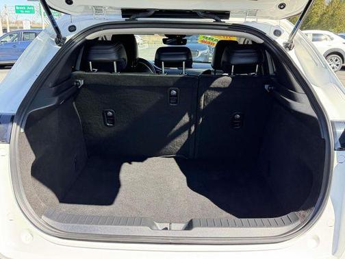 Snowflake White Pearl 2023 Mazda CX-30 2.5 S Preferred Package