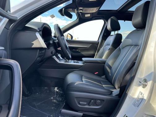 2025 Mazda CX-90 S Premium