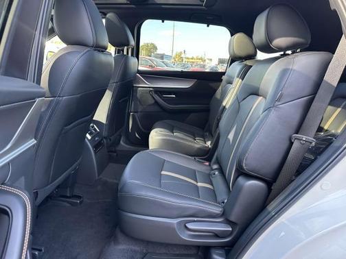 2025 Mazda CX-90 S Premium