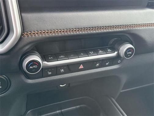 2026 Mazda CX-50 Premium