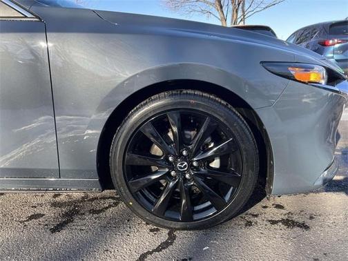 2024 Mazda Mazda3 2.5 S Carbon Edition