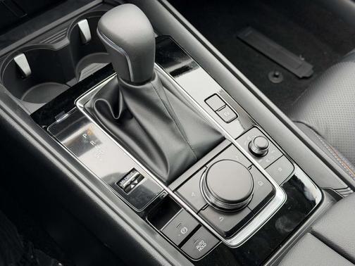 2026 Mazda CX-50 Premium Plus