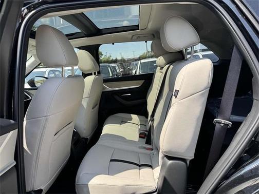 2025 Mazda CX-70 PHEV Premium Package