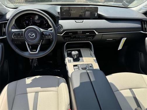 2025 Mazda CX-70 PHEV Premium Package