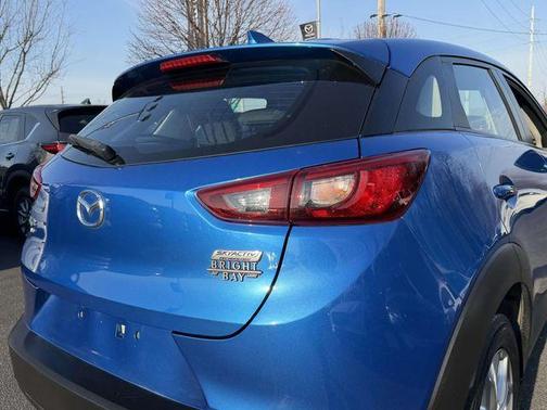 Dynamic Blue Mica 2017 Mazda CX-3 Sport