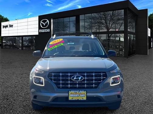 2022 Hyundai VENUE SEL