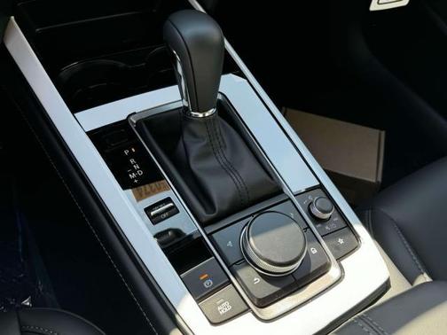 2025 Mazda CX-30 Select