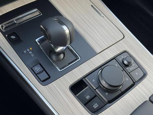 2025 Mazda CX-90 Premium
