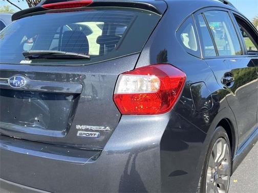 2016 Subaru Impreza 2.0i Sport Premium
