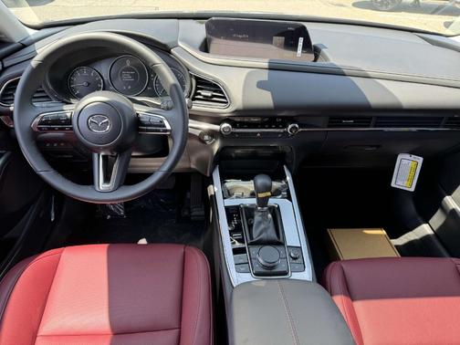 2025 Mazda CX-30 2.5 S Carbon Edition