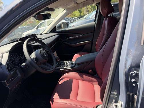 Polymetal Gray Metallic 2026 Mazda CX-30 2.5 S Carbon Edition