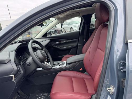 2025 Mazda CX-30 2.5 S Carbon Edition