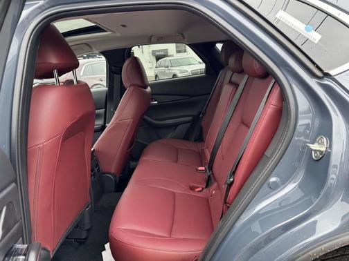 2025 Mazda CX-30 2.5 S Carbon Edition